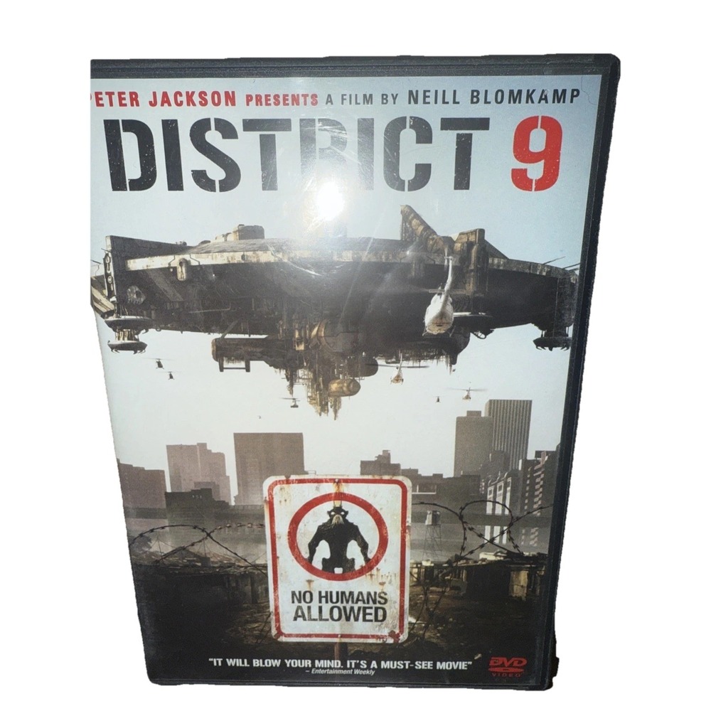 District 9‎ (DVD, 2009)